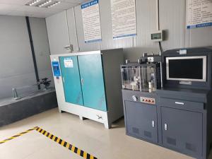 養(yǎng)護箱和試驗機